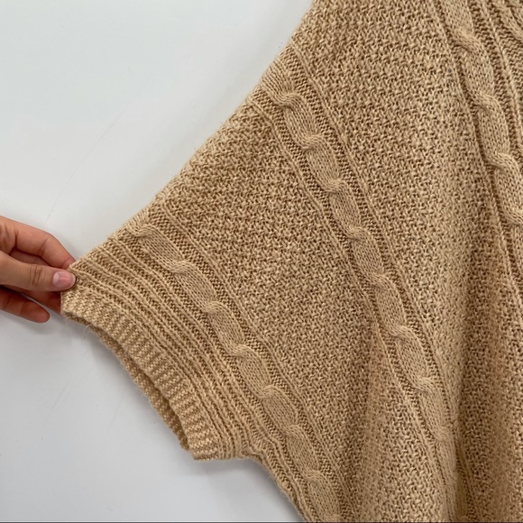 Tan & Gold Cable Knit Poncho - Picture 6 of 11